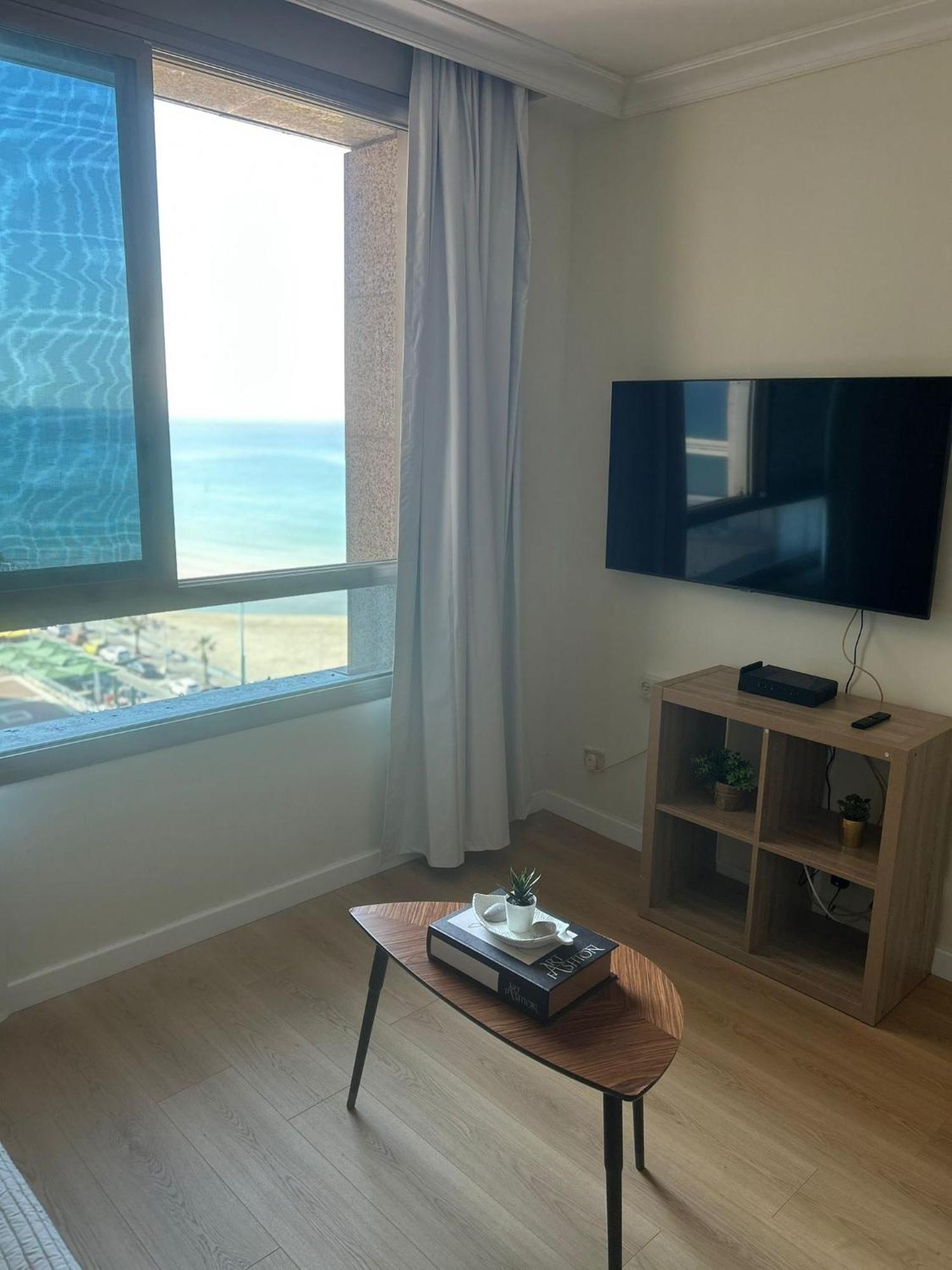 Haifa Almog Tower- "Blue Reef" Suite On The Sea Exterior foto